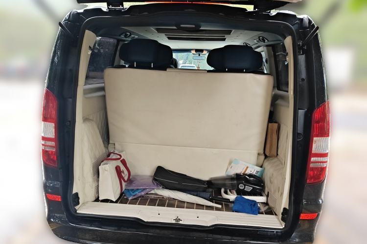 Used Mercedes-Benz Viano 2013 3.0L Comfort Edition Trunk