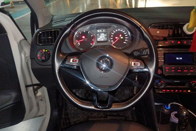 Used Volkswagen Polo 2016 1.6L Automatic Luxury Model