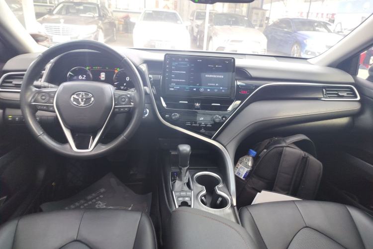 Used Toyota Camry 2021 Dual-Motor 2.5HG Luxury Edition Center Console
