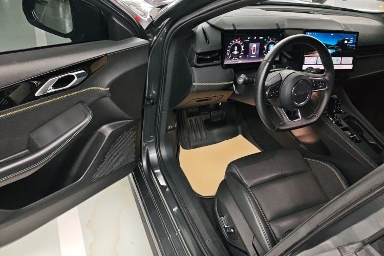 Used Lynk & Co 03 2023 1.5TD DCT JingPro