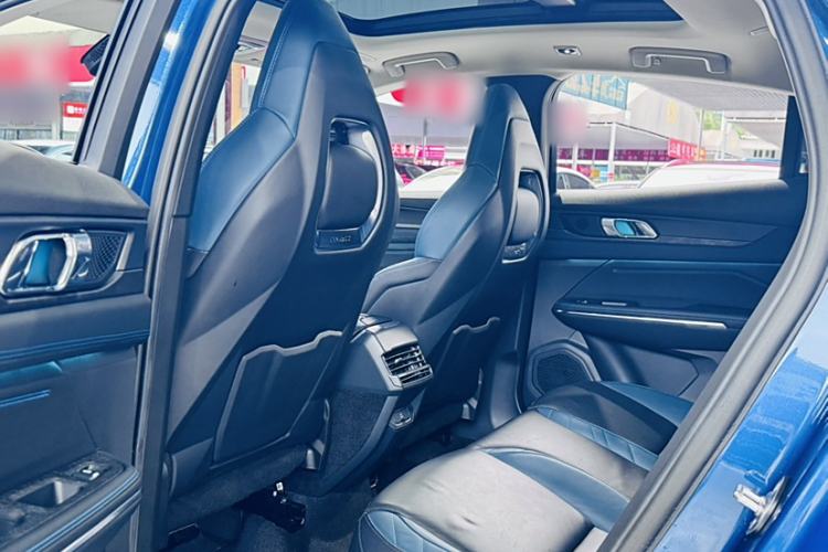 Used Lynk & Co 05 2020 2.0TD Two-Wheel Drive Shine Halo