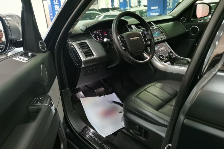 Used Land Rover Range Sport 2020 3.0 L6 SE

