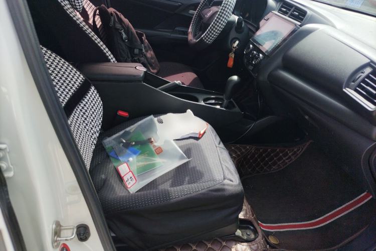 Used Honda Fit 2018 1.5L CVT Comfort Sunroof Version Right Front Seat