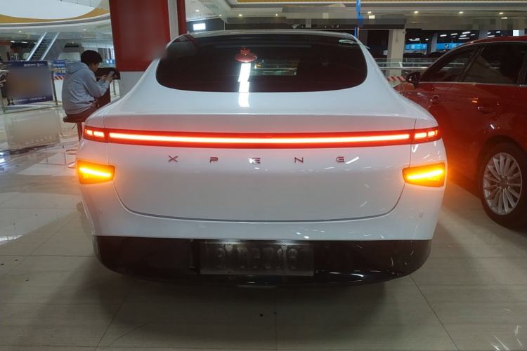 Used XPeng P7 2021 480E