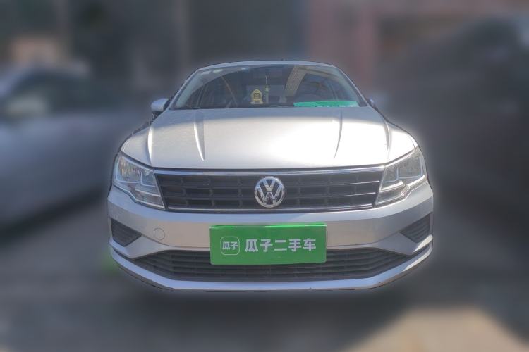 Used Volkswagen Jetta 2017 1.4L Manual Fashion Edition