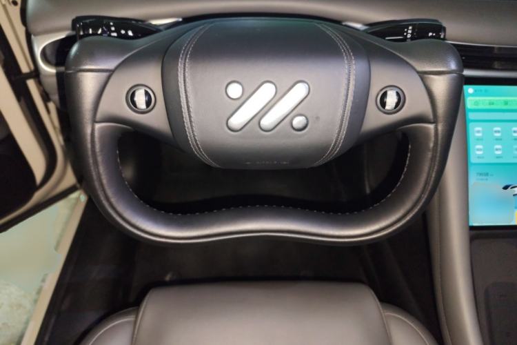 Used IM L6 2024 Max Standard Edition Steering Wheel