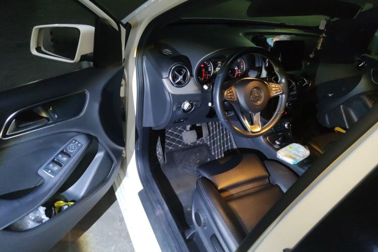 Used Mercedes-Benz B-Class 2017 B 200 Sport Edition