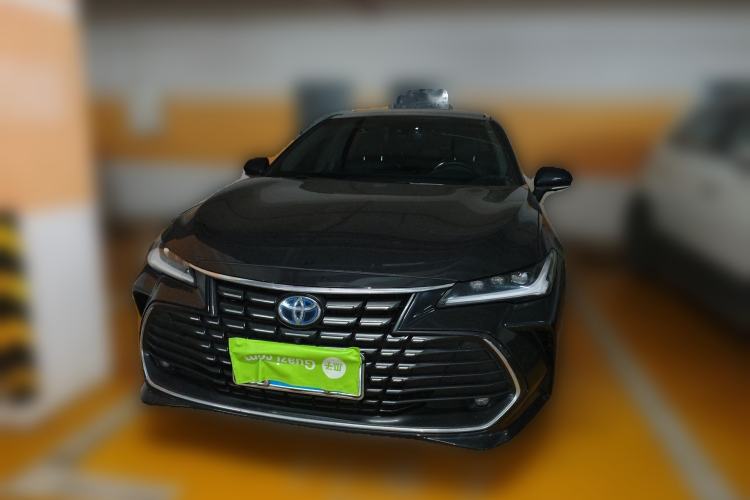 Used Toyota Avalon 2023 Dual-Motor 2.5L XLE Prestige Edition Front