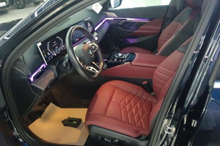 Used BMW 5 Series 2025 530Li Luxury Edition M Sport Package
