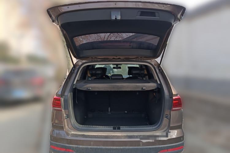 Used Volkswagen Tharu 2020 280TSI Two-Wheel Drive Luxury Edition China VI Standard