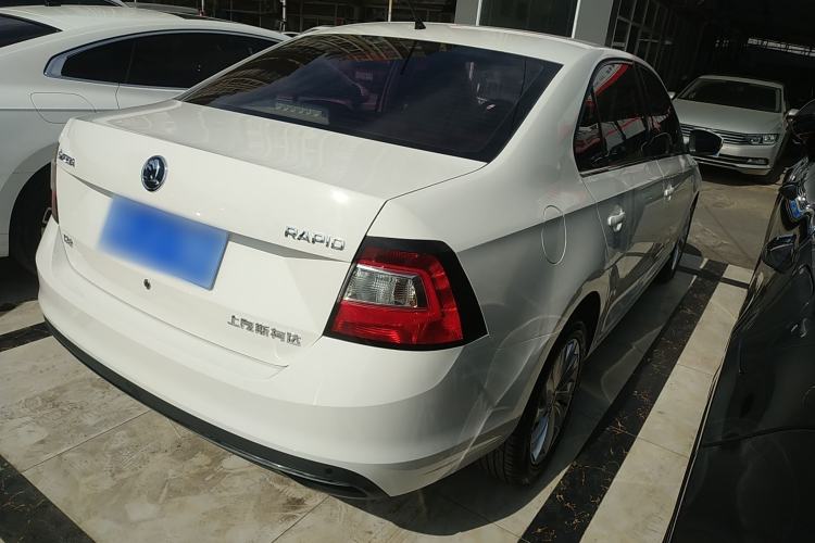 Used Skoda Rapid 2018 1.6L Manual Comfort Edition
