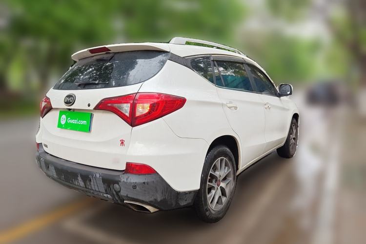 Used BYD Song 2016 GaiShi Edition 1.5TI Manual Elite Model
