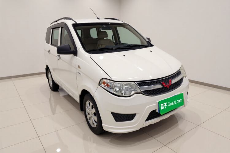 Used Wuling Hongguang 2015 1.5L S Basic Version China V Standard
