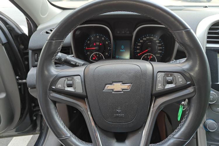 Used Chevrolet Malibu 2012 2.0L Automatic Luxury Edition Steering Wheel
