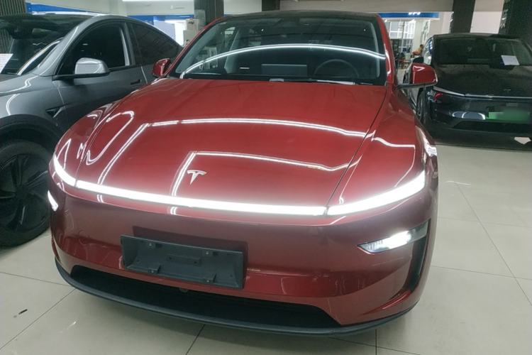 Used Tesla Model Y 2025 Rear-Wheel-Drive Version
