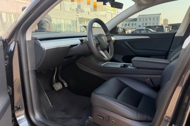 Used Tesla Model Y 2024 Rear-Wheel-Drive Version