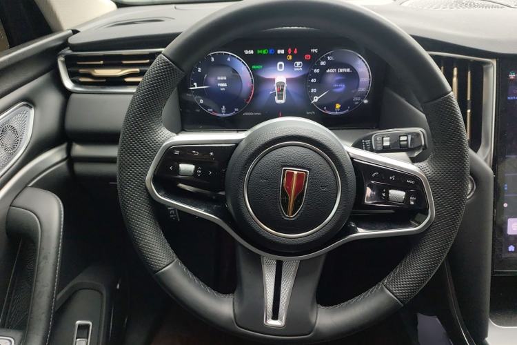 Used Hongqi HS7 2024 2.0T Automatic Two-Wheel Drive Flagship Edition Five Seats Steering Wheel