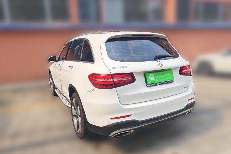 Used Mercedes-Benz GLC 2017 GLC 300 4MATIC Luxury Model Rear Left 45 Deg