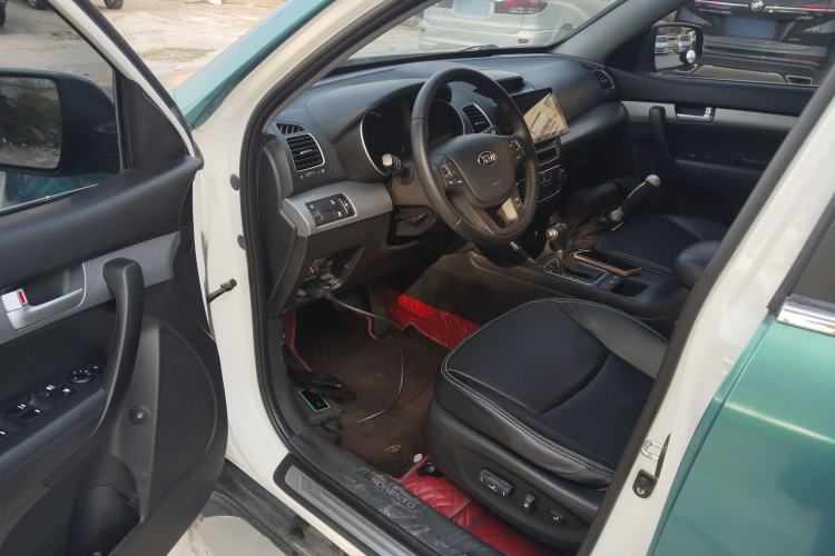 Used Kia Sorento 2013 2.4L 5-Seater Gasoline Comfort Version China IV Standard
