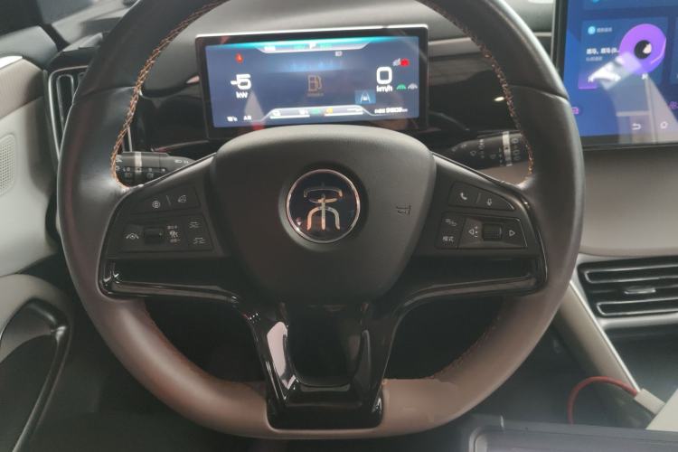 Used BYD Song Pro New Energy 2023 Champion Edition DM-i 110KM Beyond Model
