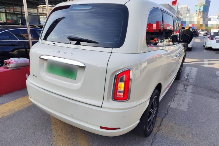 Used LEVC TX 2022 TX5 Extended-Range Urban Living Room Edition