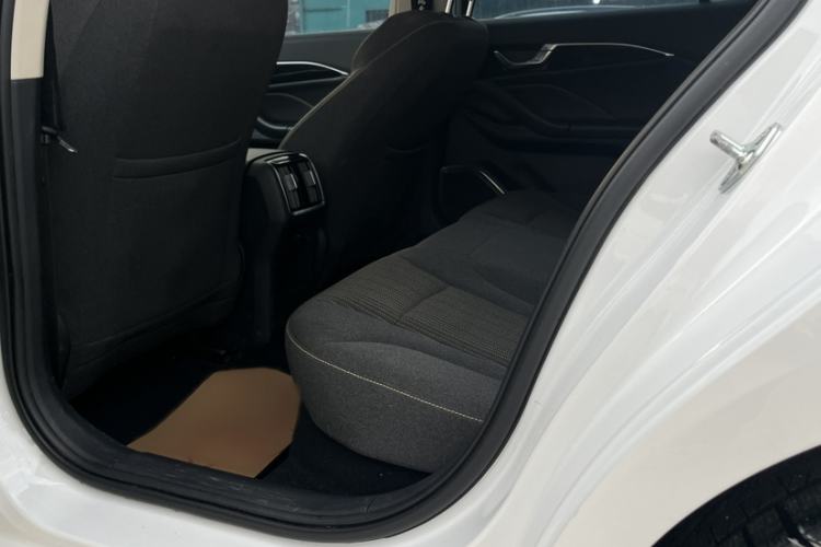 Used Bestune B70 2022 Third Generation 1.5T Automatic Enjoyment Version
