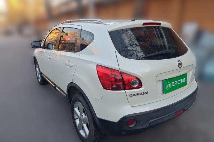 Used Nissan Qashqai 2015 2.0 XL Cool Fire MT 2WD Rear Left 45 Deg