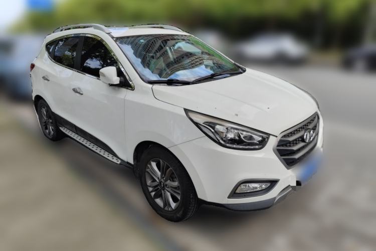 Used Hyundai ix35 2013 2.0L Automatic Two-Wheel Drive Smart GLS China IV Standard