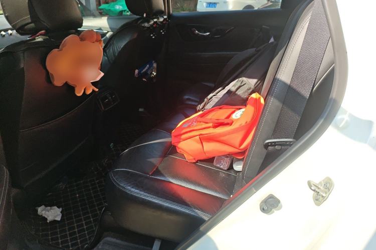 Used Nissan X-Trail 2020 2.5L XL ITS 3-Row CVT 4WD Seven-Seater Luxury Navigation Edition Left Rear Seat