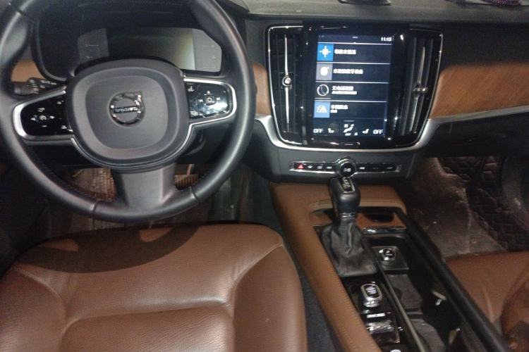 Used Volvo S90 2019 T5 Zhiyuan Edition
