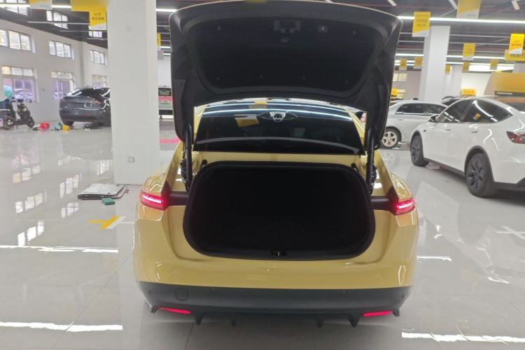 Used Nio ET5 2022 75 kWh
