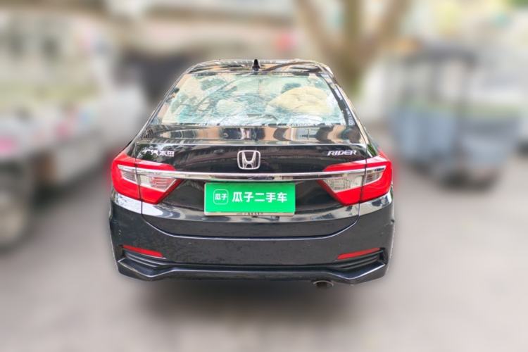 Used Honda Crider 2015 1.8L automatic comfort version