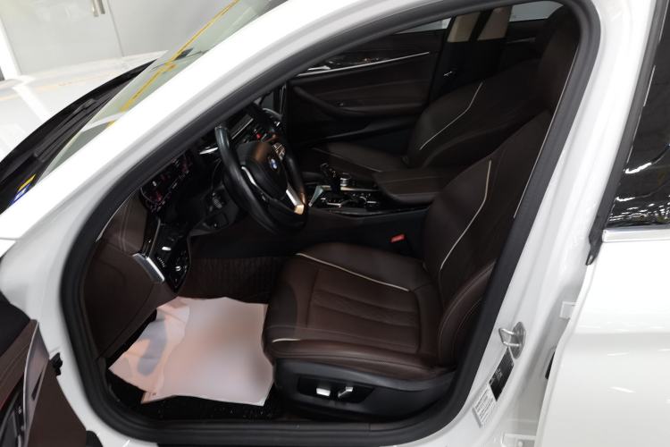 Used BMW 5 Series 2021 Updated Version 525Li Luxury Package Left Front Seat