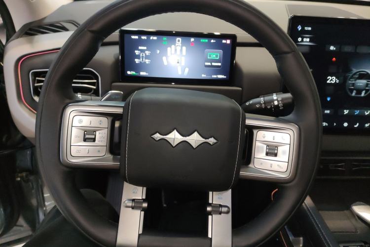 Used Formula Leopard Titanium 3 2025 501KM All-Wheel Drive Intelligent Driving Ultra Version
