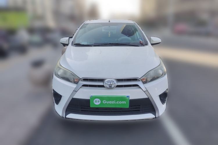 Used Toyota YARiS L Zhi Xuan 2015 1.5E Automatic Charm Edition
