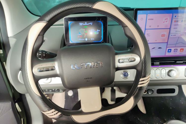 Used CHANGAN NEVO Lumin 2024 205km Launch Edition
