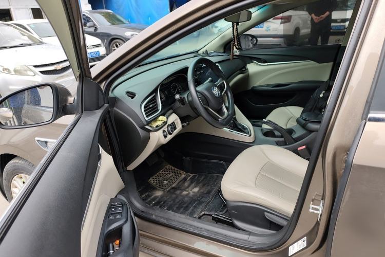 Used Buick GT 2017 15N Automatic Elite Version
