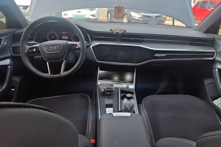 Used Audi A6L 2023 40 TFSI Luxury Dynamic Model
