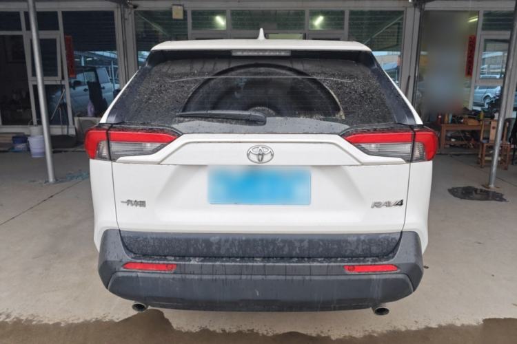 Used Toyota RAV4 2020 2.0L CVT Two-Wheel Drive Urban Edition Rear