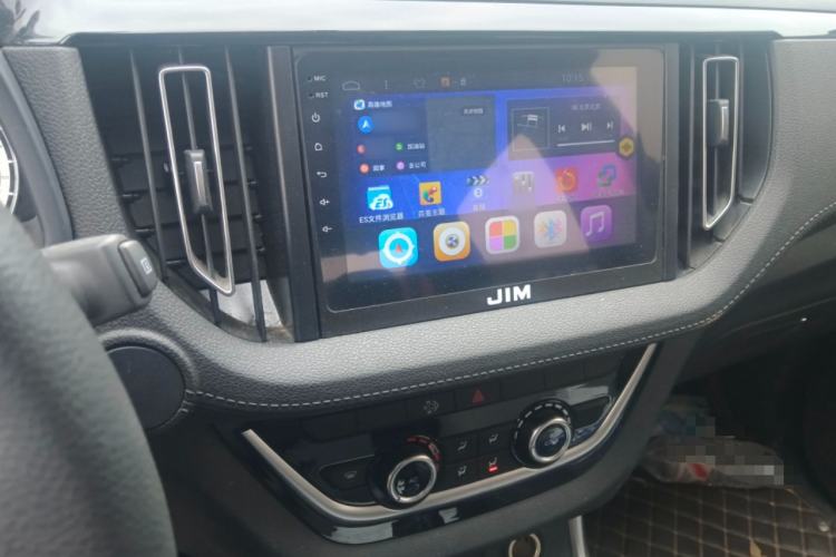 Used Isuzu D-MAX 2023 2.5T Manual 4x4 Diesel Flagship Long Wheelbase Audio And AC Panel