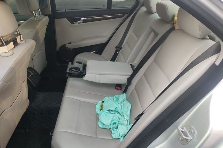 Used Mercedes-Benz C-Class 2010 C 200 CGI Fashion Model
