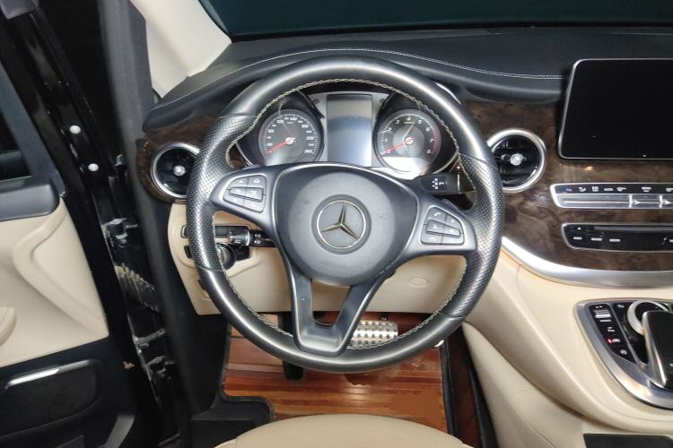 Used Mercedes-Benz V-Class 2018 V 260 L Prestige Extended Version China VI