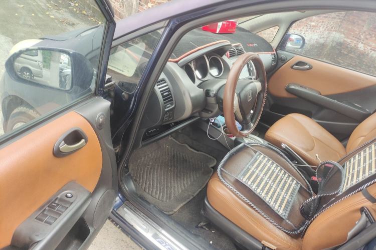 Used Honda Fit 2007 1.3L CVT Comfort Edition Driver Seat