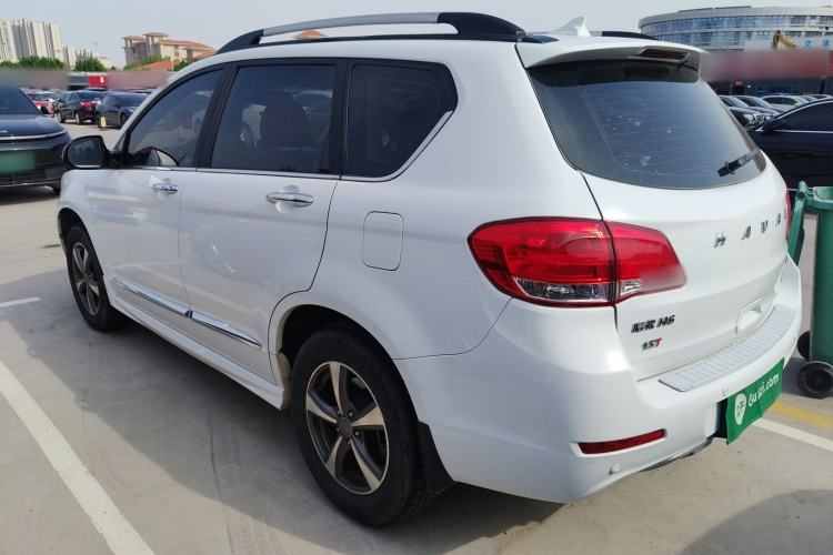 Used Haval H6 2016 Upgraded Model 1.5T Automatic Two-Wheel Drive Elite Version