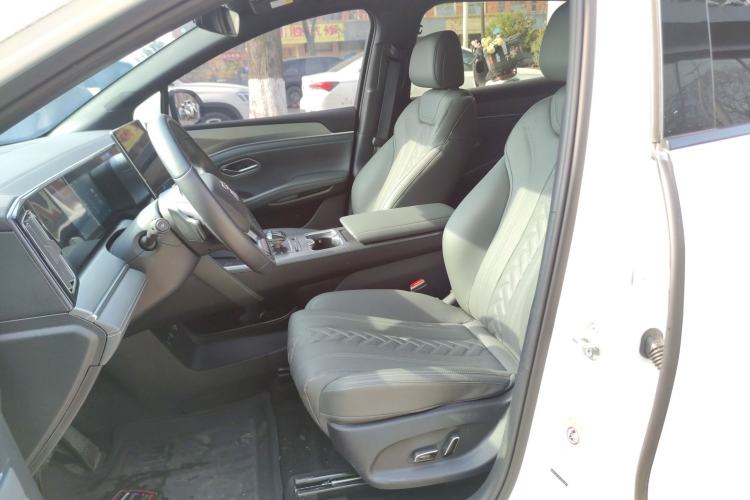 Used BYD Song L DM-i 2025 Intelligent Driving Version 160 km Beyond-Range Type