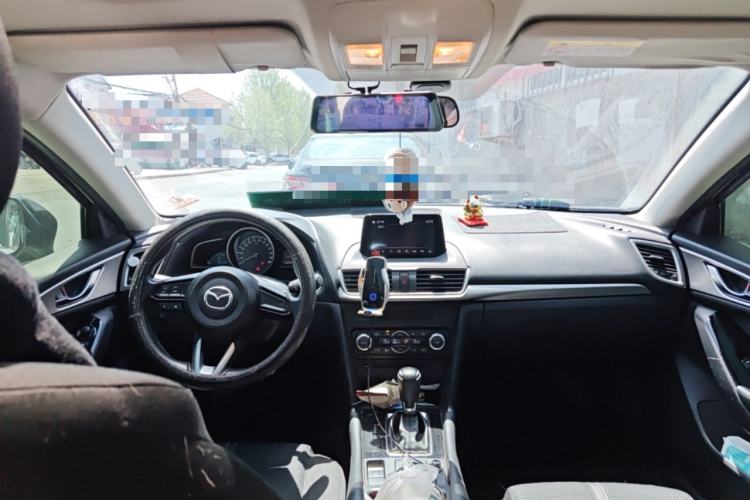 Used Mazda 3 Axela 2017 Sedan 1.5L Automatic Luxury Model Emission Standard China V