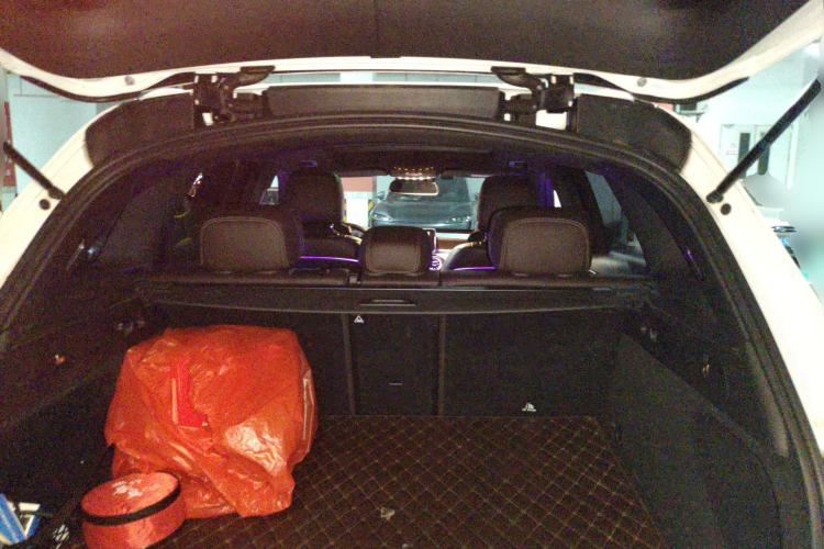 Used Mercedes-Benz GLC 2017 GLC 260 4MATIC Luxury Model