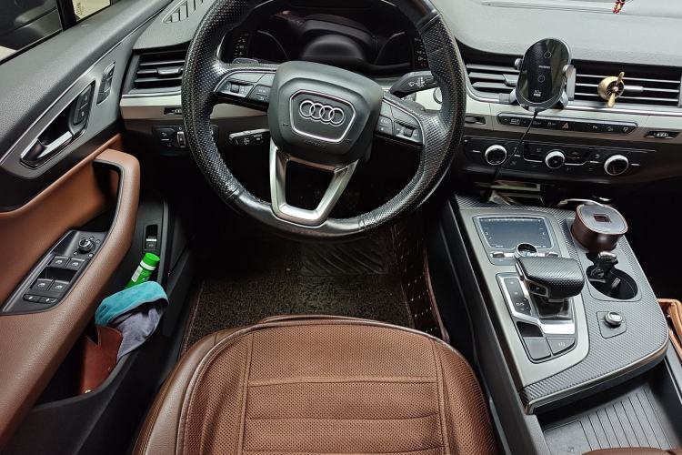 Used Audi Q7 2016 45 TFSI Technology Edition
