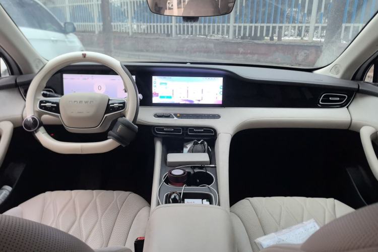 Used Roewe D7 2023 DMH 125km Flagship Edition
