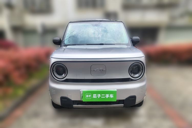 Used Geely Galaxy Panda 2023 Panda Mini 200km Endurance Bear
